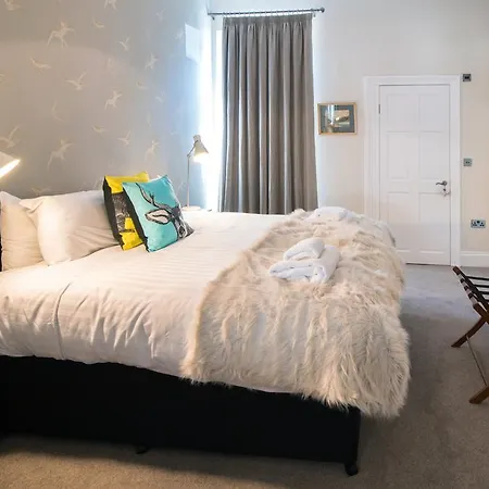 Harrogate Central Suites Apartment *